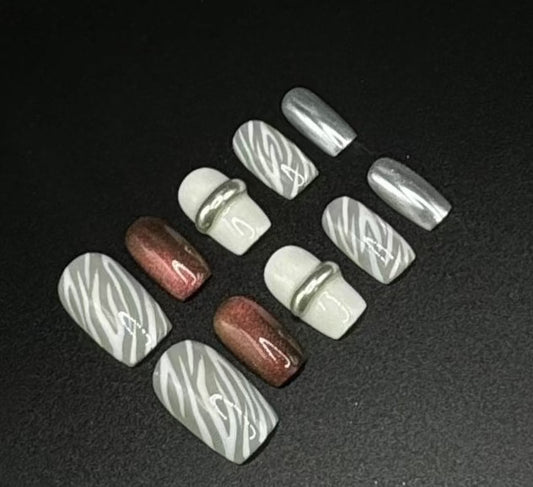 Urban Zebra Press-on Nails