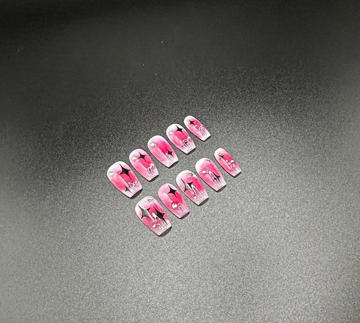 Y2K Noir Bloom Press-on Nails