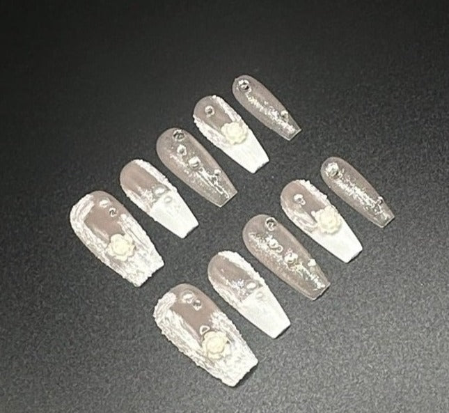 Sparkling Blooms Press-on Nails