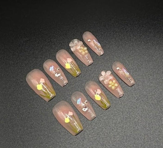 Floral Fantasy Press-on Nails