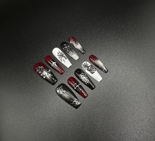 Spider Queen Press-on Nails